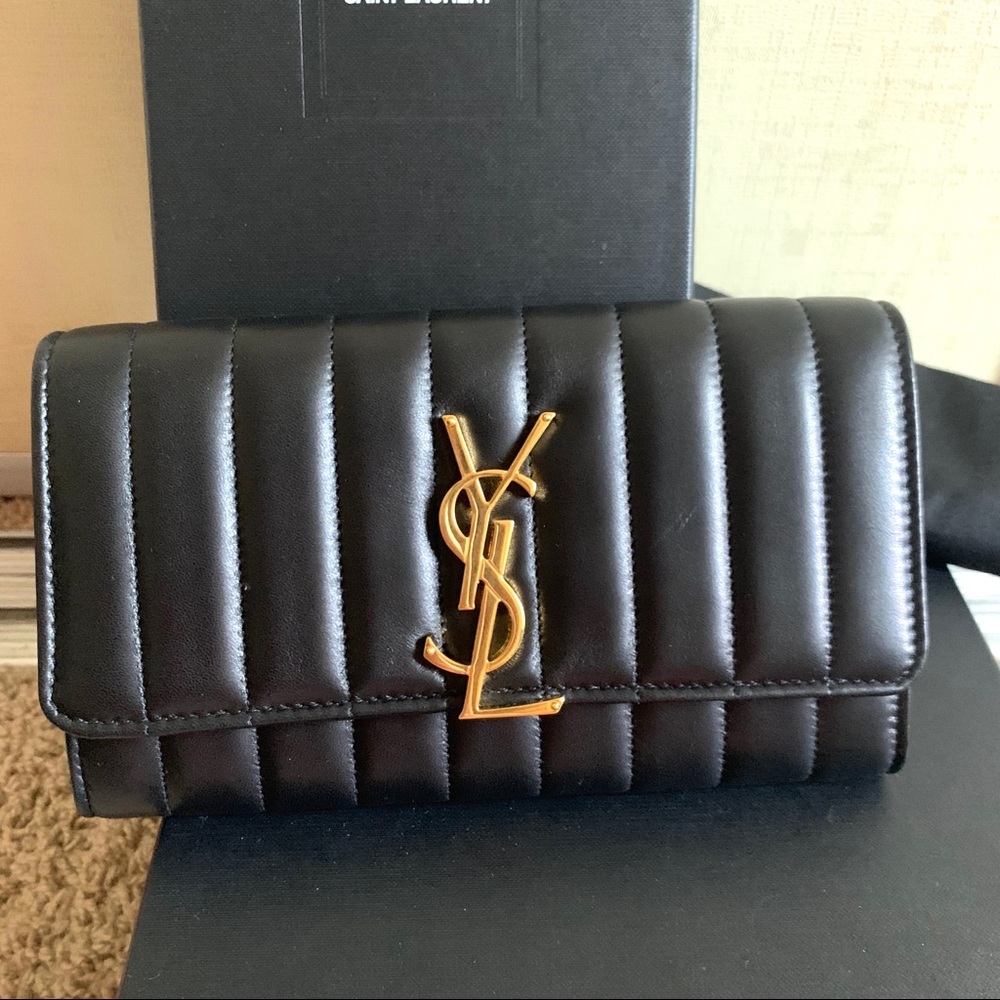 Saint Laurent Vicky Quilted Leather Long Wallet - Picture 4 of 14